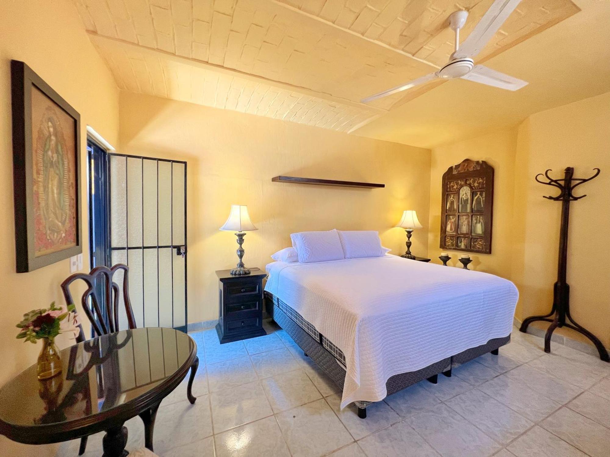 Estrellita'S Bed & Breakfast Ajijic Exterior foto